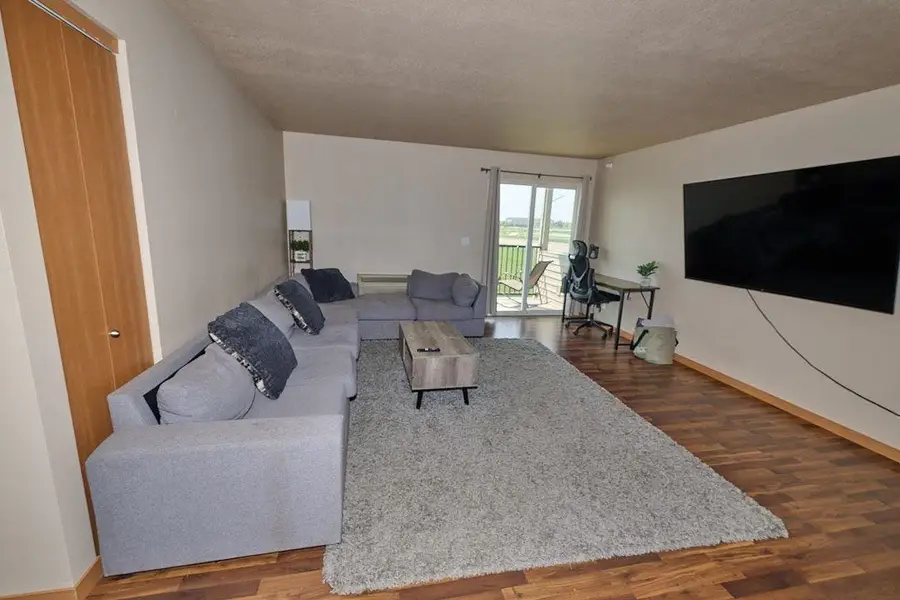 1616 20th Ave NW, Minot, ND 58703-0000 - #3