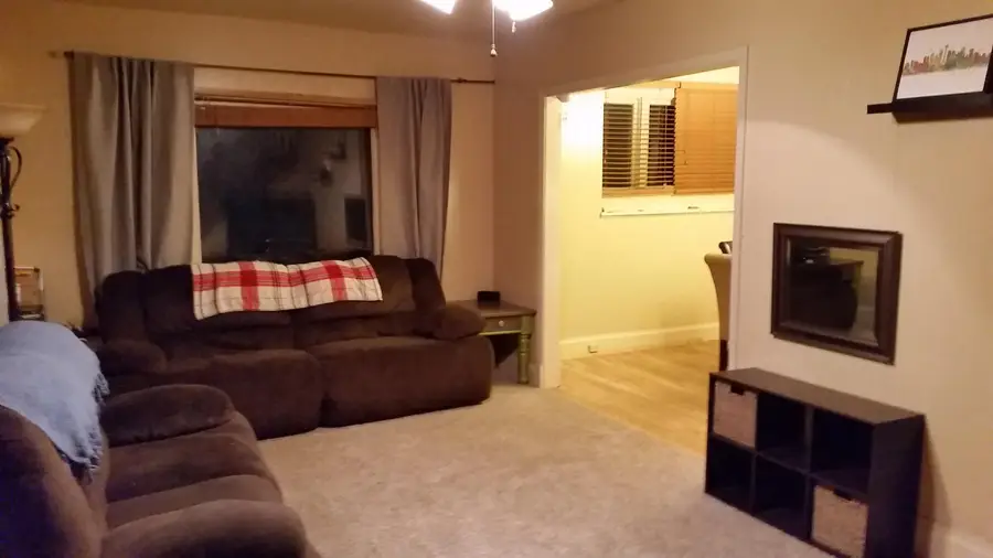 321 2nd Street W, Carpio, ND 58725 - #3