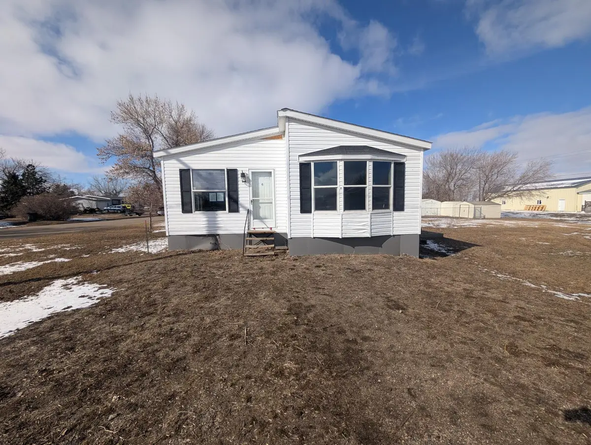 848 Opfer Ave, Lansford, ND 58750-0000 - #1