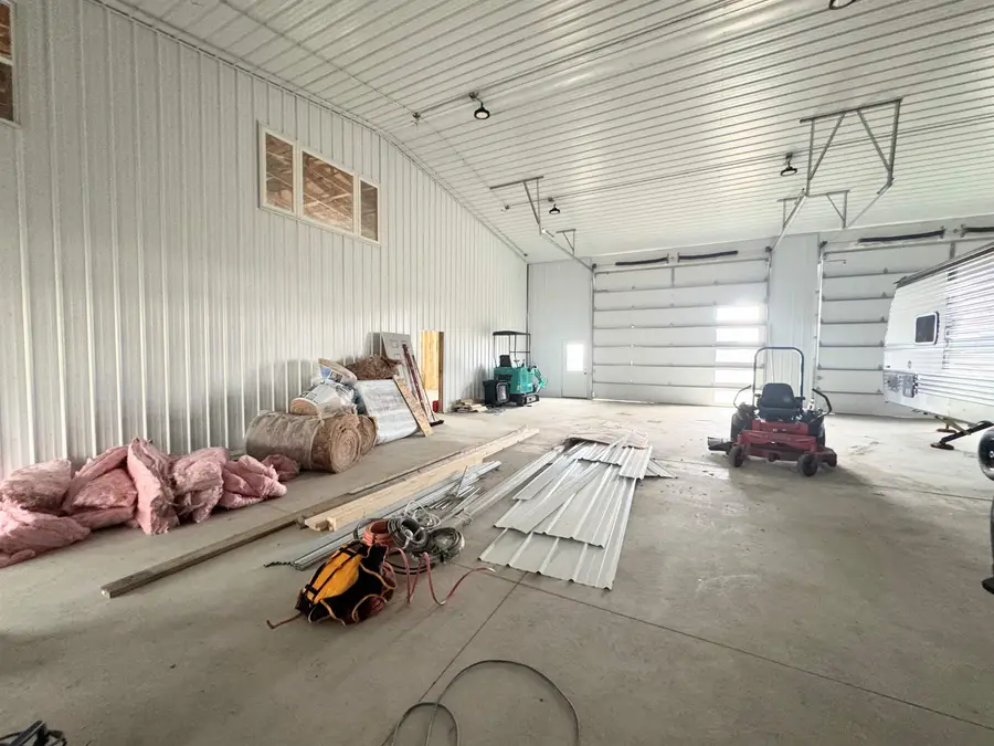 107 Moonlight Dr, Parshall, ND 58770 - #3