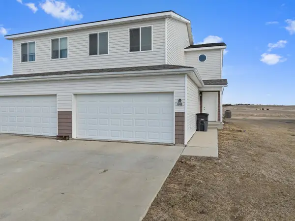 816 Nighthawk Dr, Stanley, ND 58784