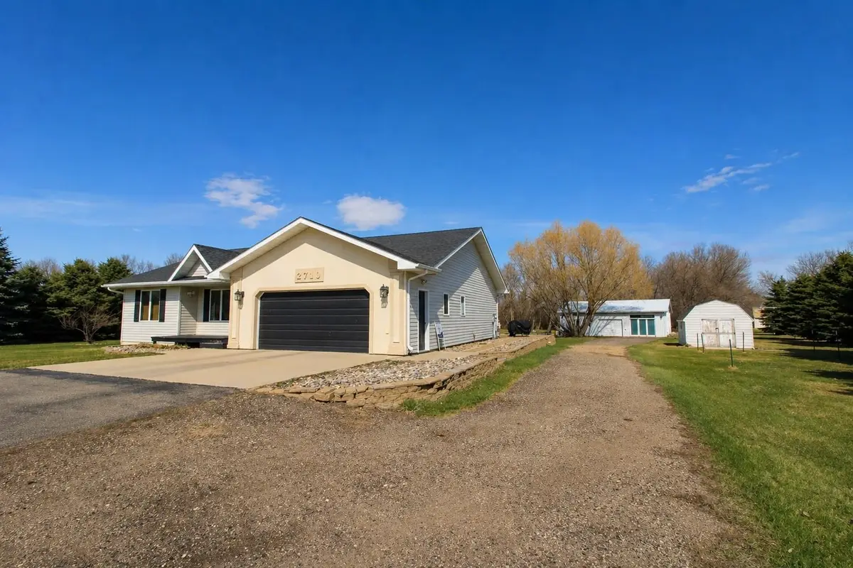 2710 NW 68th St, Minot, ND 58703 - #1