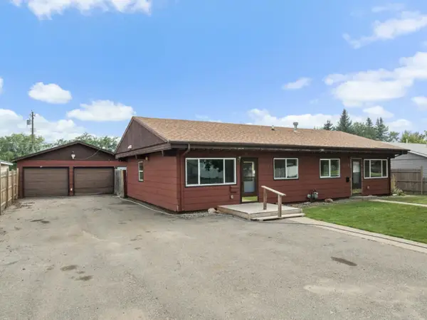 2517 2nd Ave SW, Minot, ND 58701