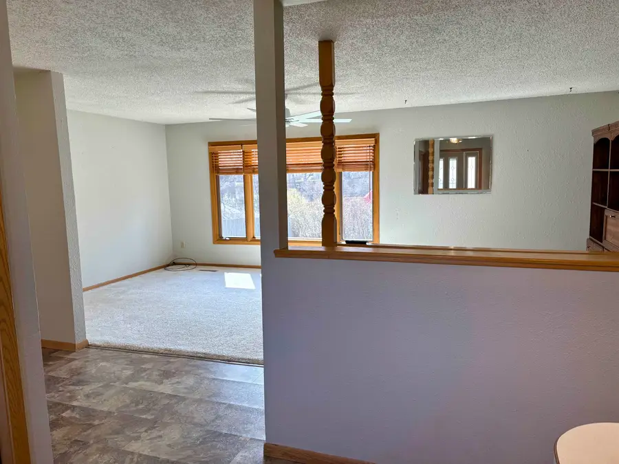 1705 NW 7th St, Minot, ND 58703 - #2