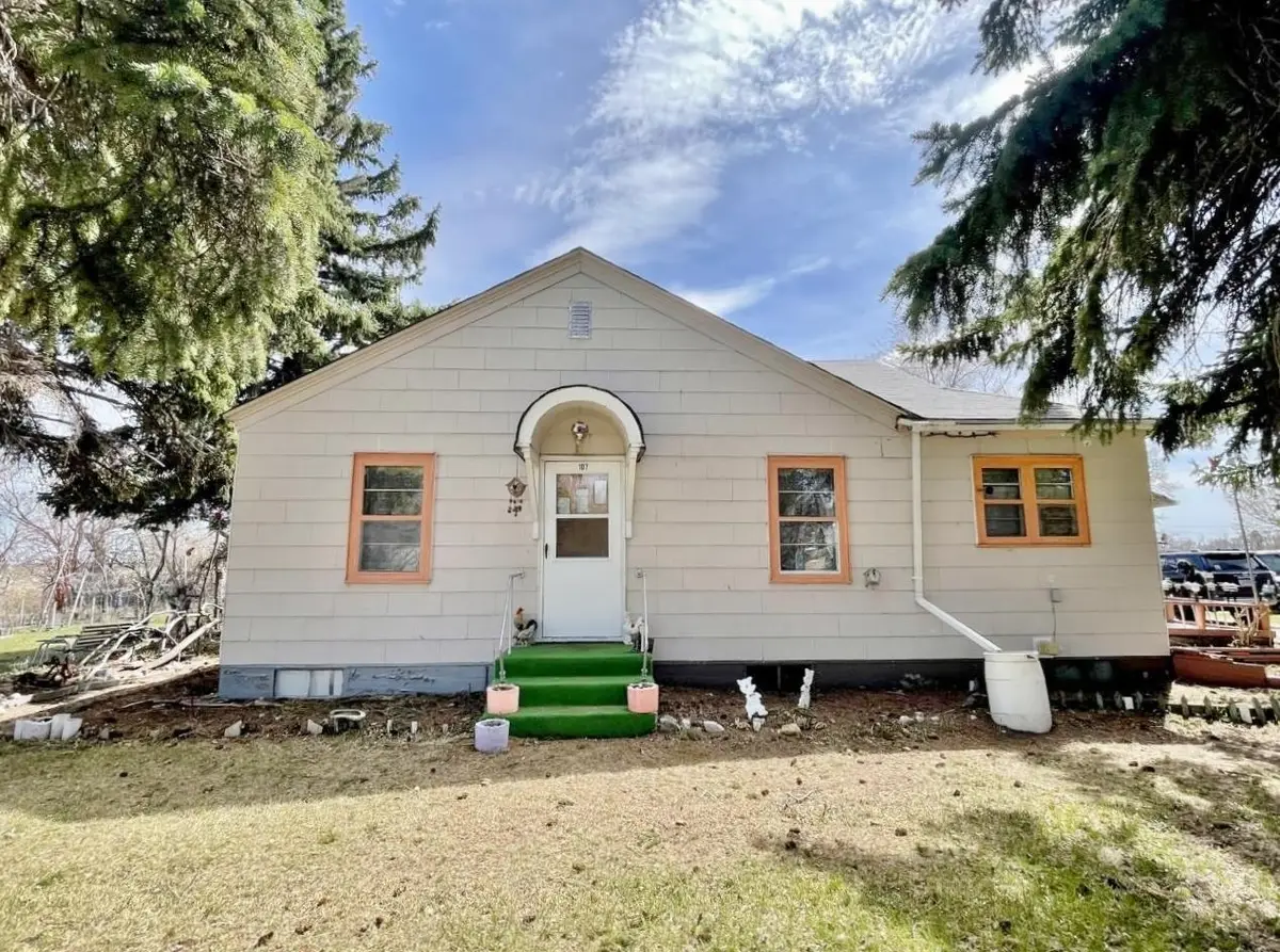107 Bertsch St, Upham, ND 58789 - #1