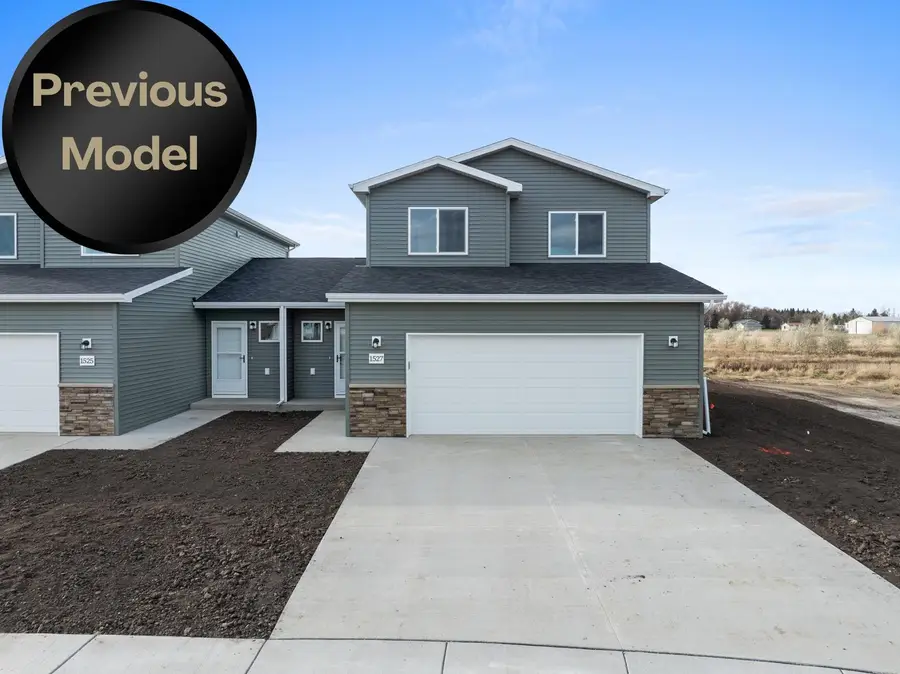 1515 47th Loop SE, Minot, ND 58701 - #3