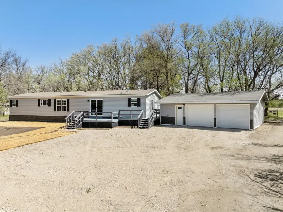 1405 73RD STREET SE, Minot, ND 58701 - #2