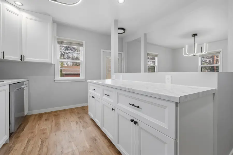 1616 University Ave NW, Minot, ND 58703 - #3