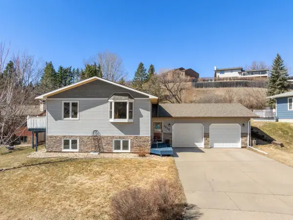 1115 23rd Street NW, Minot, ND 58703