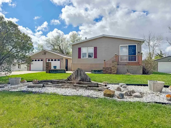 407 Main St., Max, ND 58759