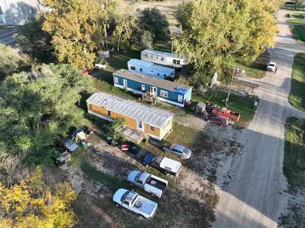 6,8,10,10a,10b Front St, White Earth, ND 58794