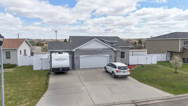 18 ROBERT ST, Burlington, ND 58722