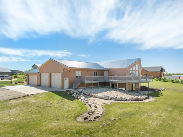 14 Sunset Way, Parshall, ND 58770