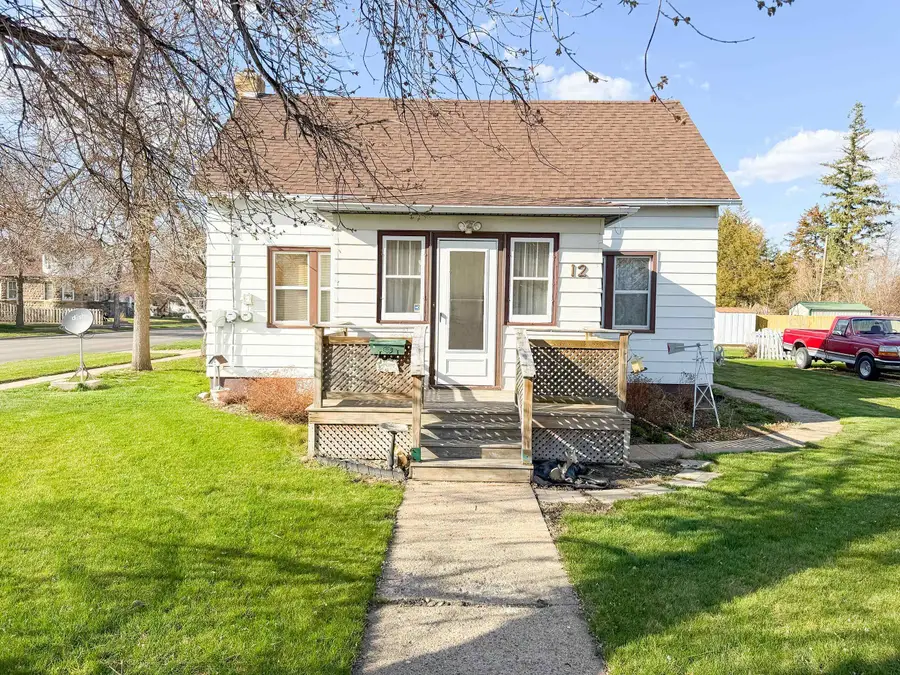 12 2nd Ave, Velva, ND 58790 - #2