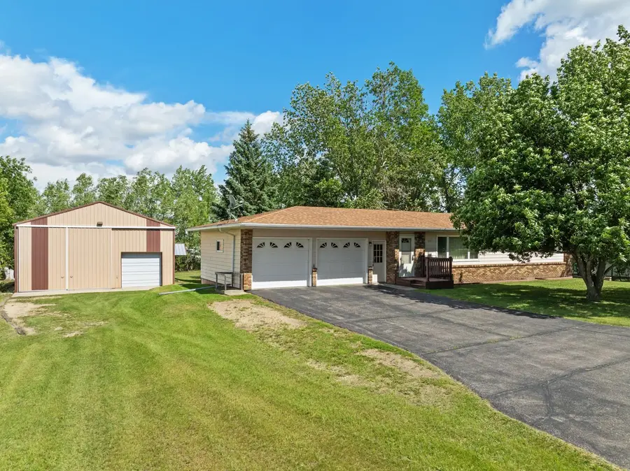 5311 4th Street SW, Minot, ND 58701 - #3