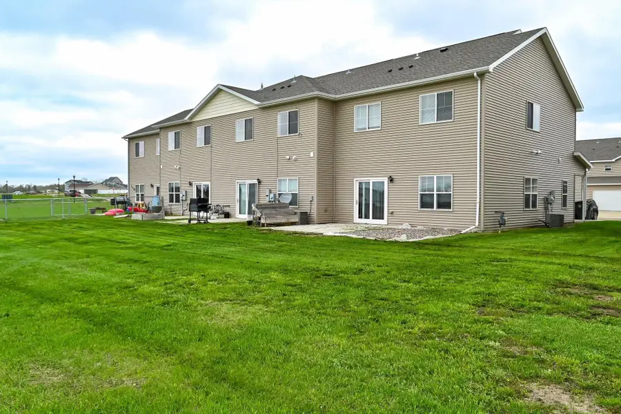 242 Adeline Dr, Stanley, ND 58784 - #3