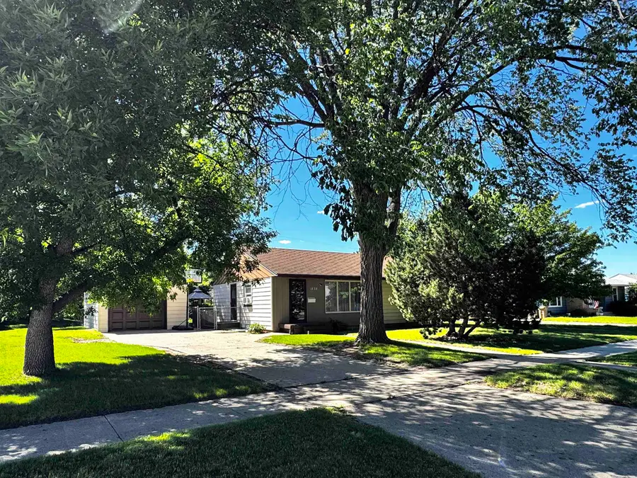 1838 5th St. SW, Minot, ND 58701 - #2