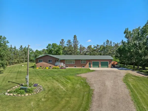 3900 16th ST NW, Minot, ND 58703