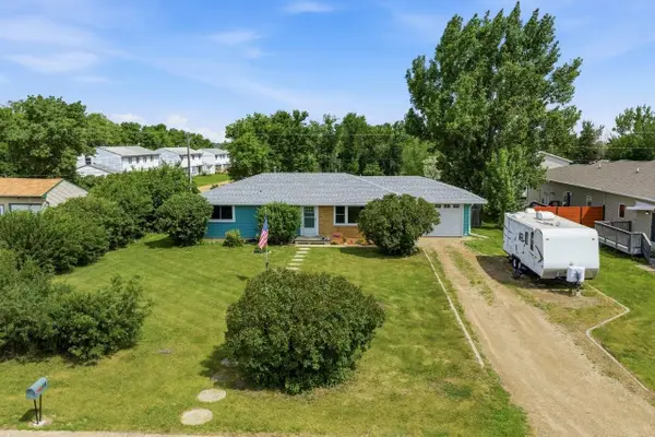 112 Oakley Dr, Glenburn, ND 58740