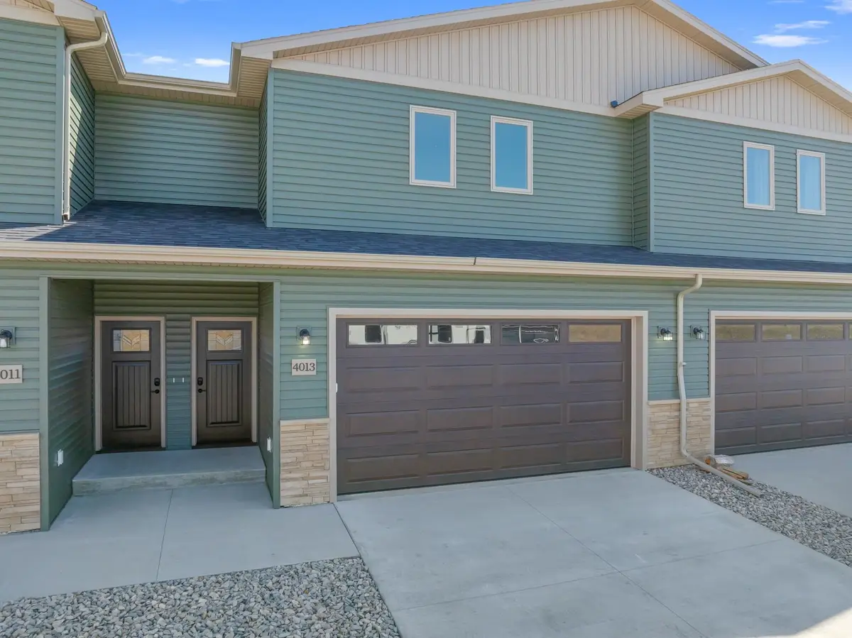 4013 Crossing St SW, Minot, ND 58701 - #1