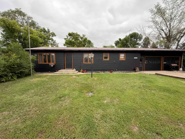 115 2nd St SW, Sawyer, ND 58781