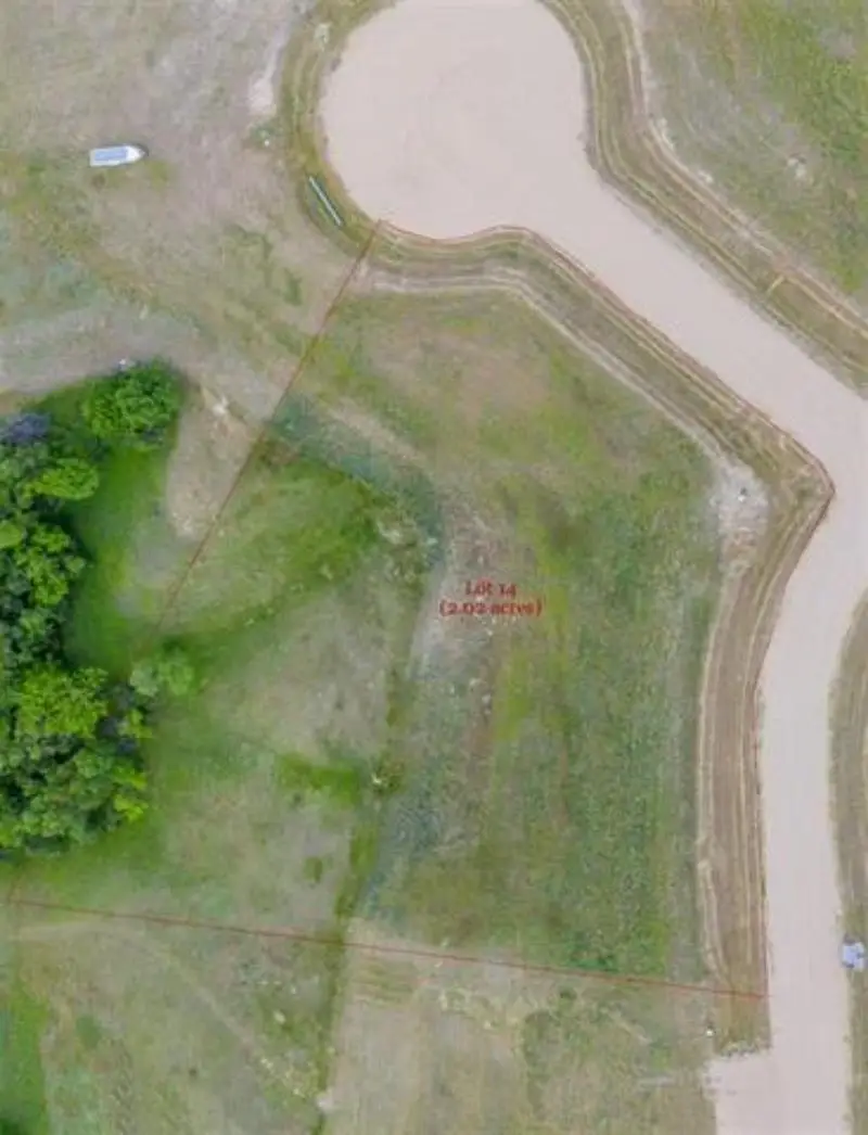 5008 24TH ST SE, Minot, ND 58701-8935 - #3