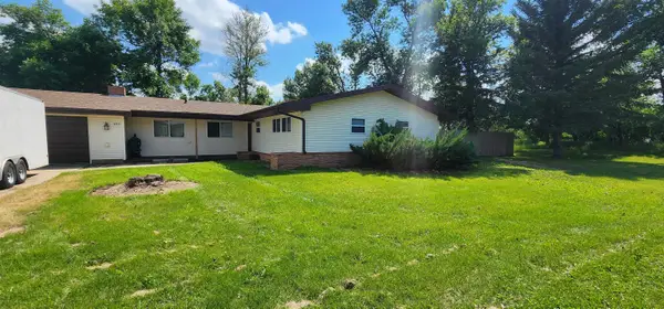 952 Laurel St, Lansford, ND 58750
