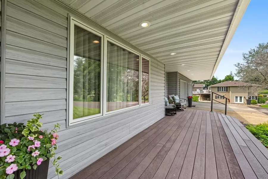 6801 NW 18th Ave, Minot, ND 58703 - #2