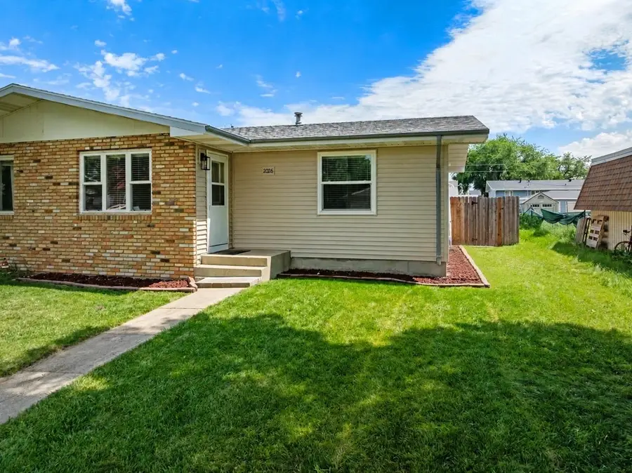 2026 Skyline Dr, Minot, ND 58703 - #3