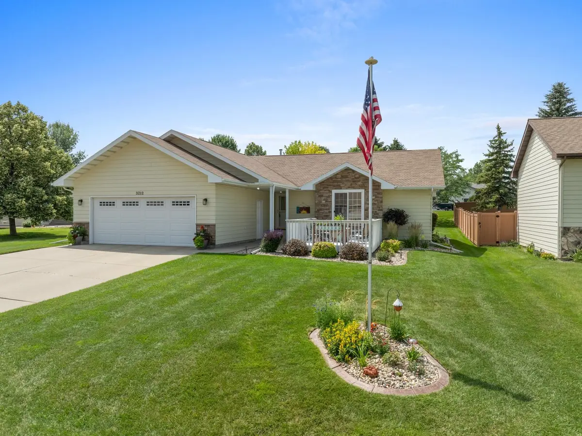 3212 11th St SW, Minot, ND 58701 - #1