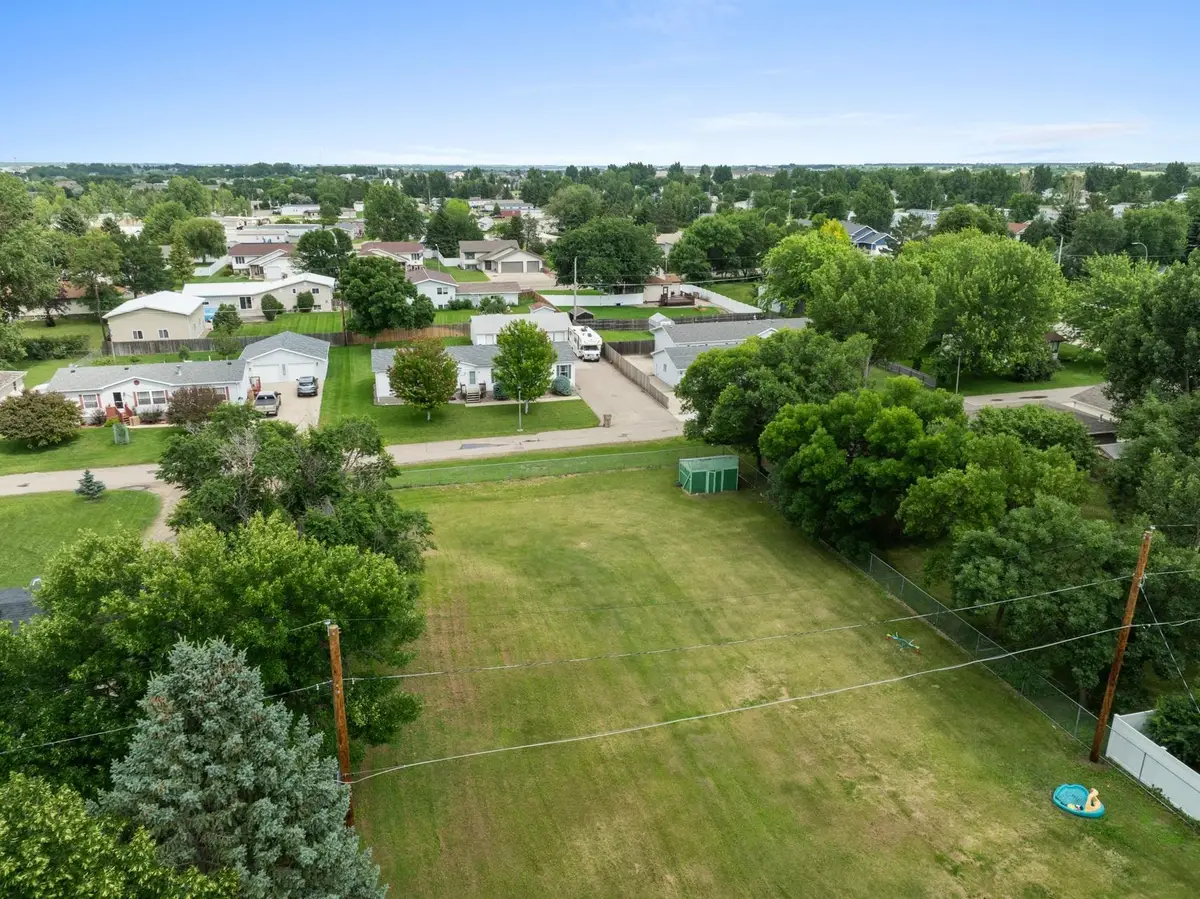 TBD SE 1st St, Minot, ND 58701 - #1