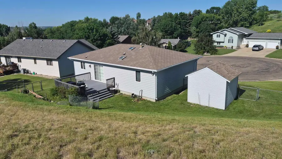 1312 7th Street NE, Minot, ND 58703 - #3
