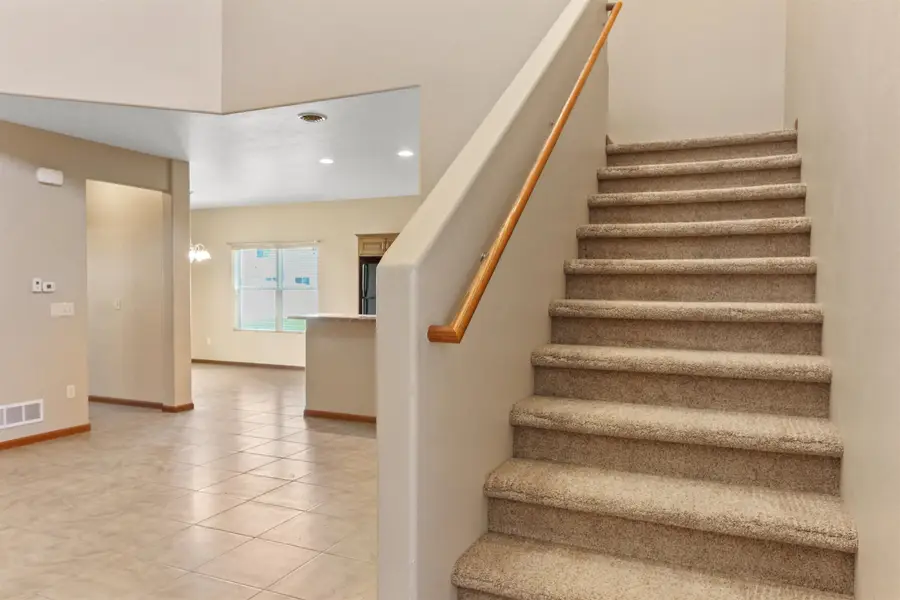 21 Hanfield Ct, Surrey, ND 58785 - #3