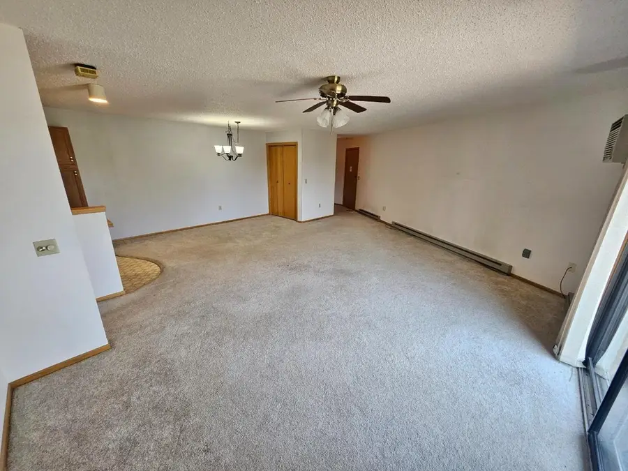 1212 Unique Dr. #201, Rugby, ND 58368 - #3