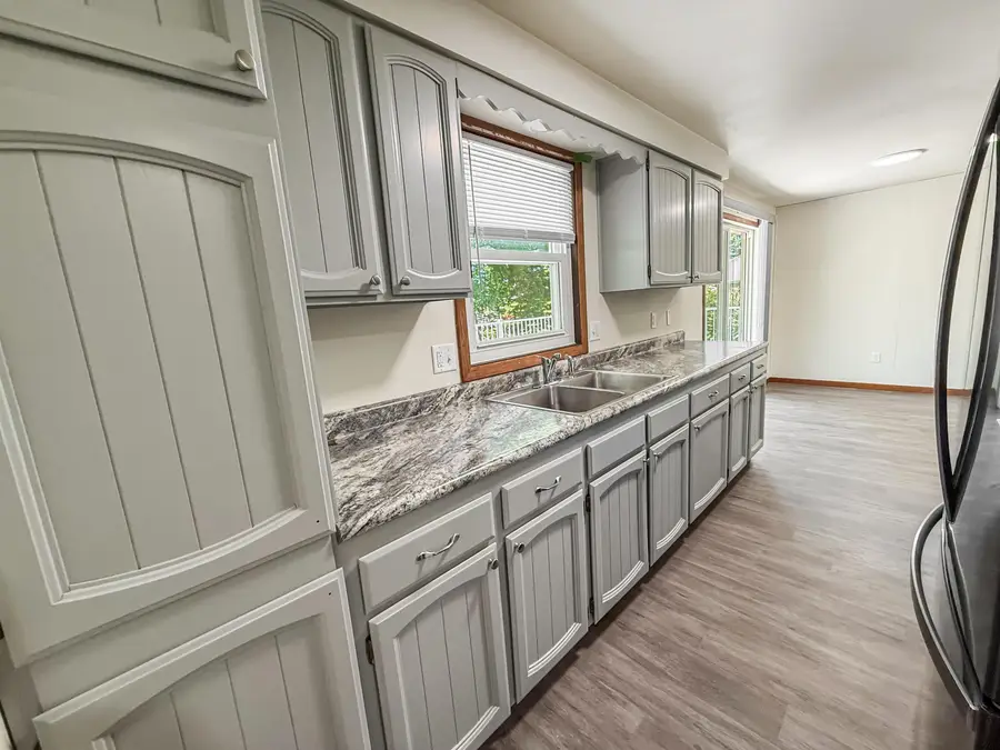 711 Horseshoe Dr, Stanley, ND 58784 - #3