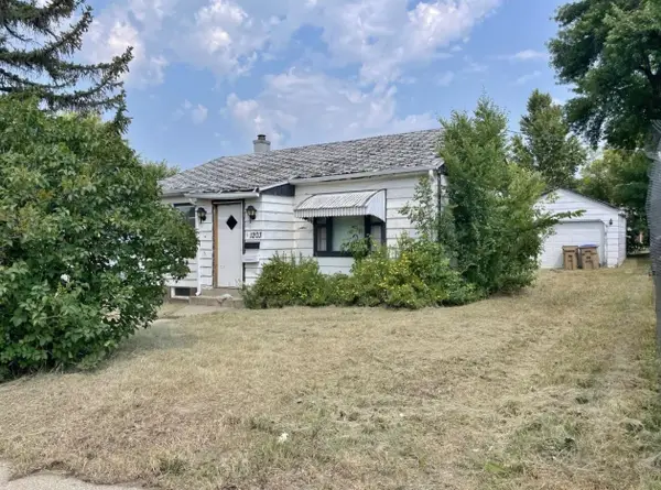 1203 Main St. S, Minot, ND 58701