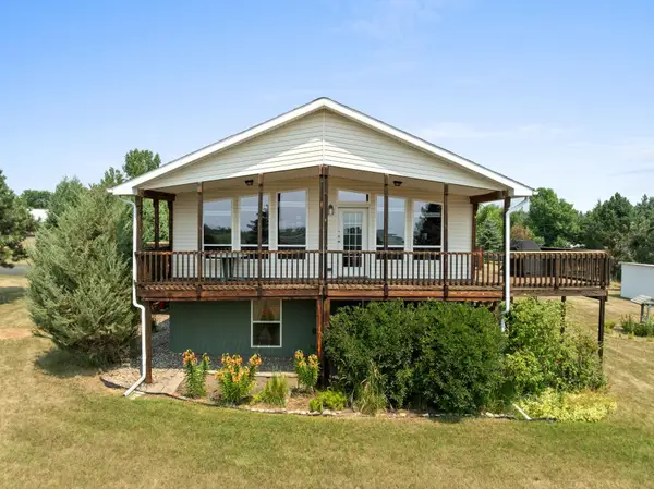 1282 42B Ave NW, Garrison, ND 58540