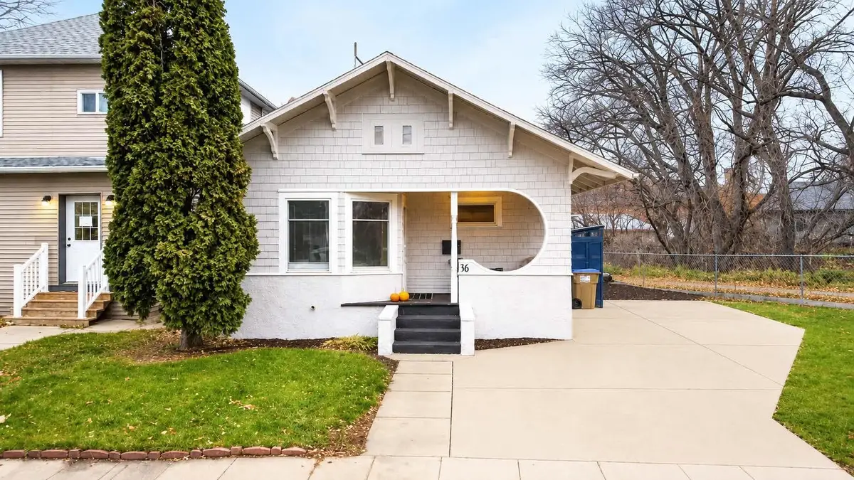 16 6th St SE, Minot, ND 58701-4070 - #1