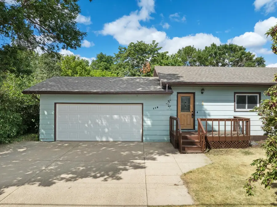 112 Pleasant Ave N, Surrey, ND 58785 - #2