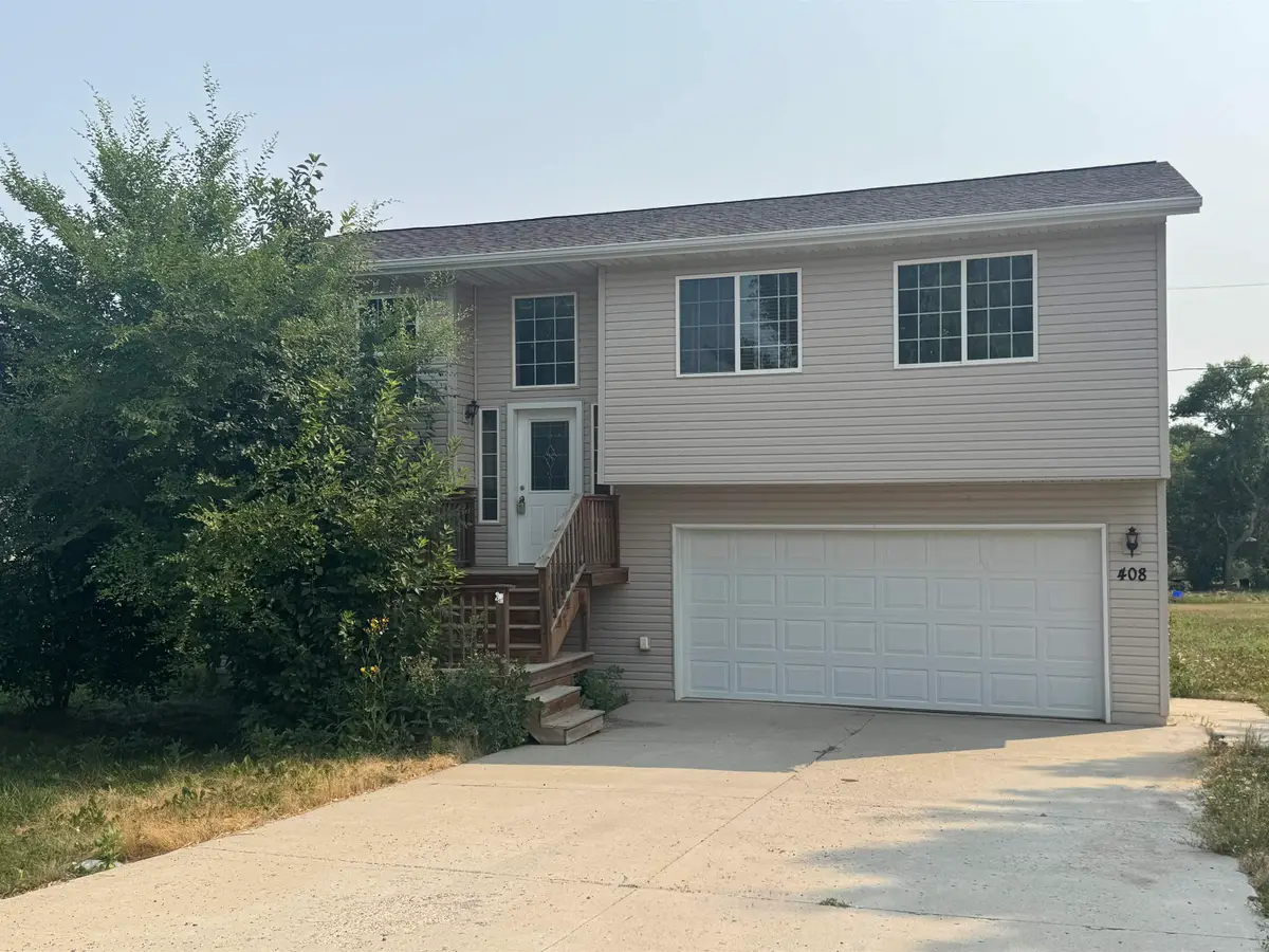 408 N 2nd Ave, Glenburn, ND 58740 - #1