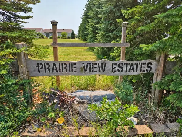 4th St. SE, Rugby, ND 58368