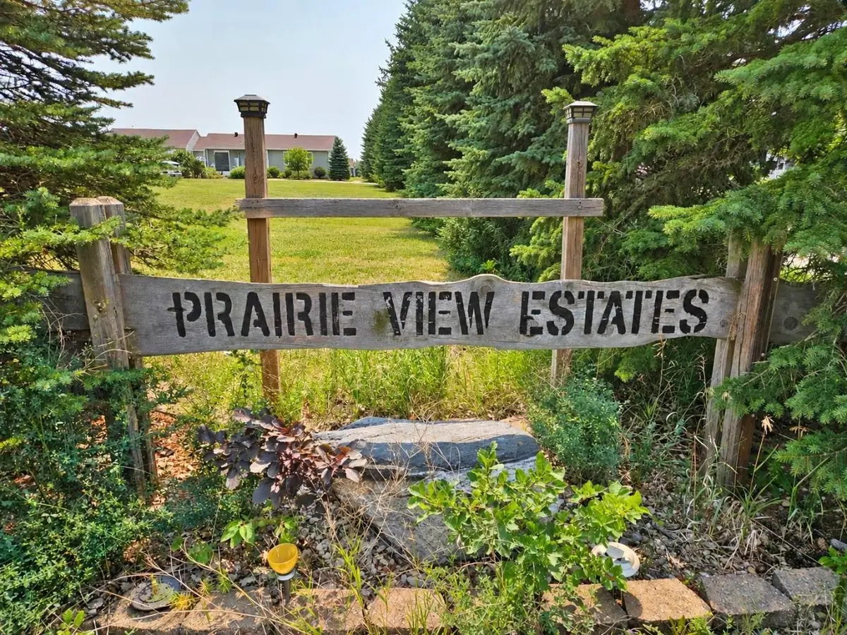 5th St. SE, Rugby, ND 58368 - #1