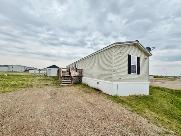 5116 16th Ave SE, Minot, ND 58701