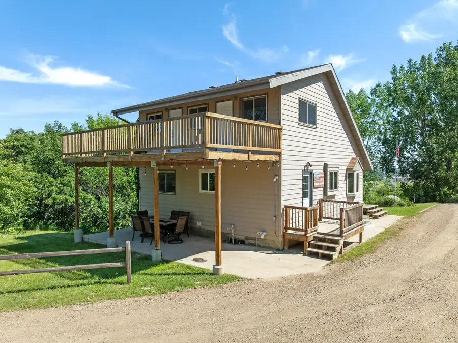 1700 Sundown Dr., Minot, ND 58701 - #3
