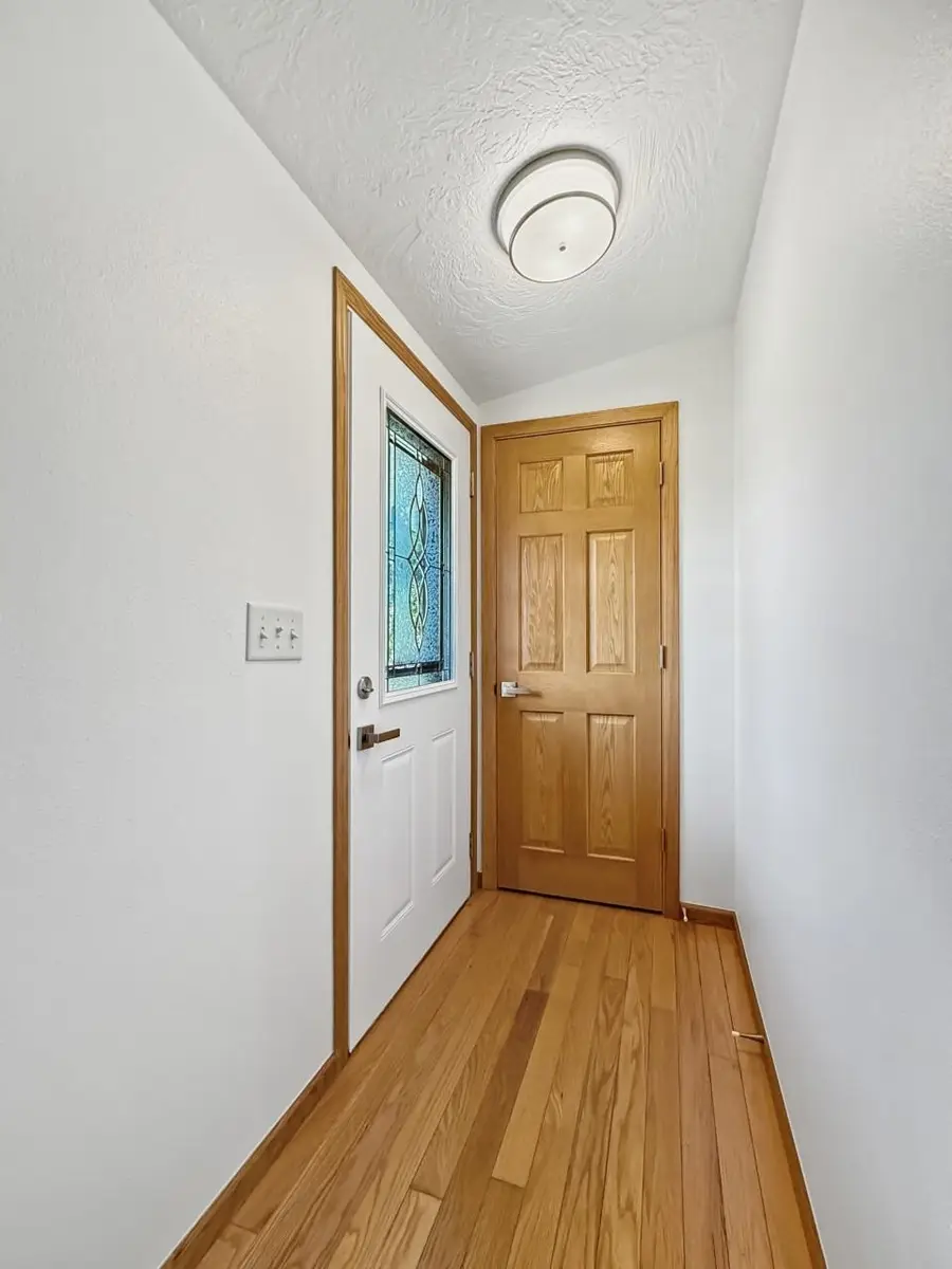 1820 2nd Ave. SW, Minot, ND 58701 - #2