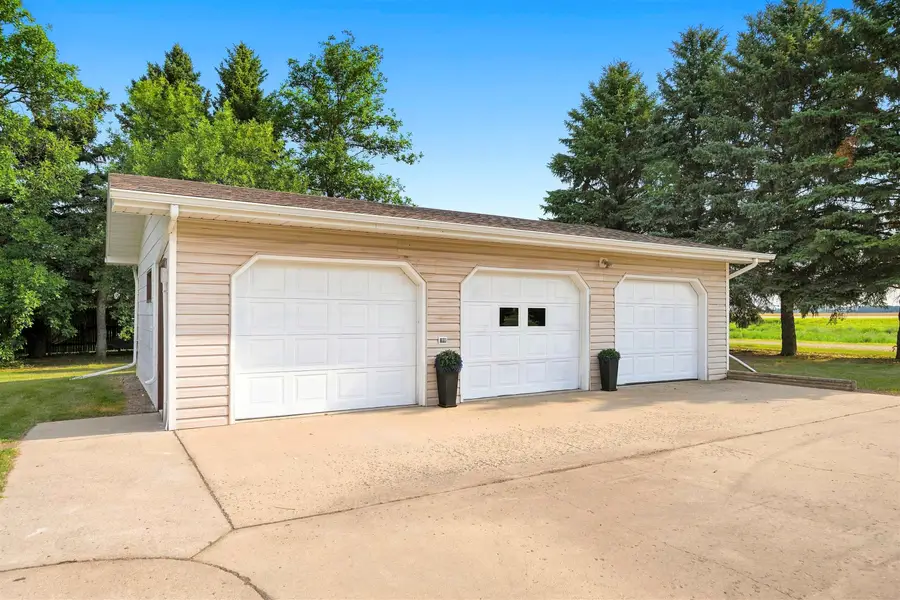 4661 HWY 41, Velva, ND 58790 - #3