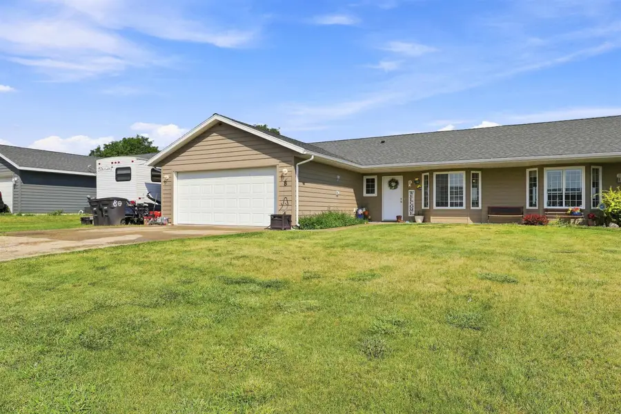 8 Meadow Ln, Stanley, ND 58784 - #3