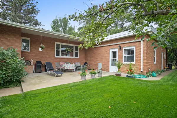 10010 128th St, Burlington, ND 58722