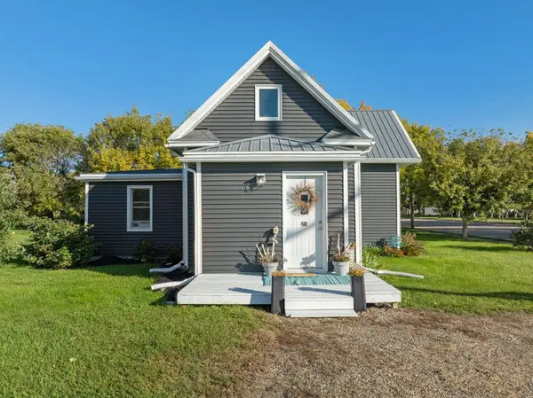 410 Libbie St, Newburg, ND 58762