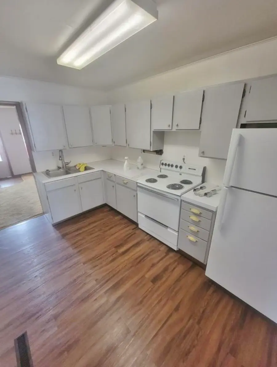 308 2nd St SE, Towner, ND 58788 - #2